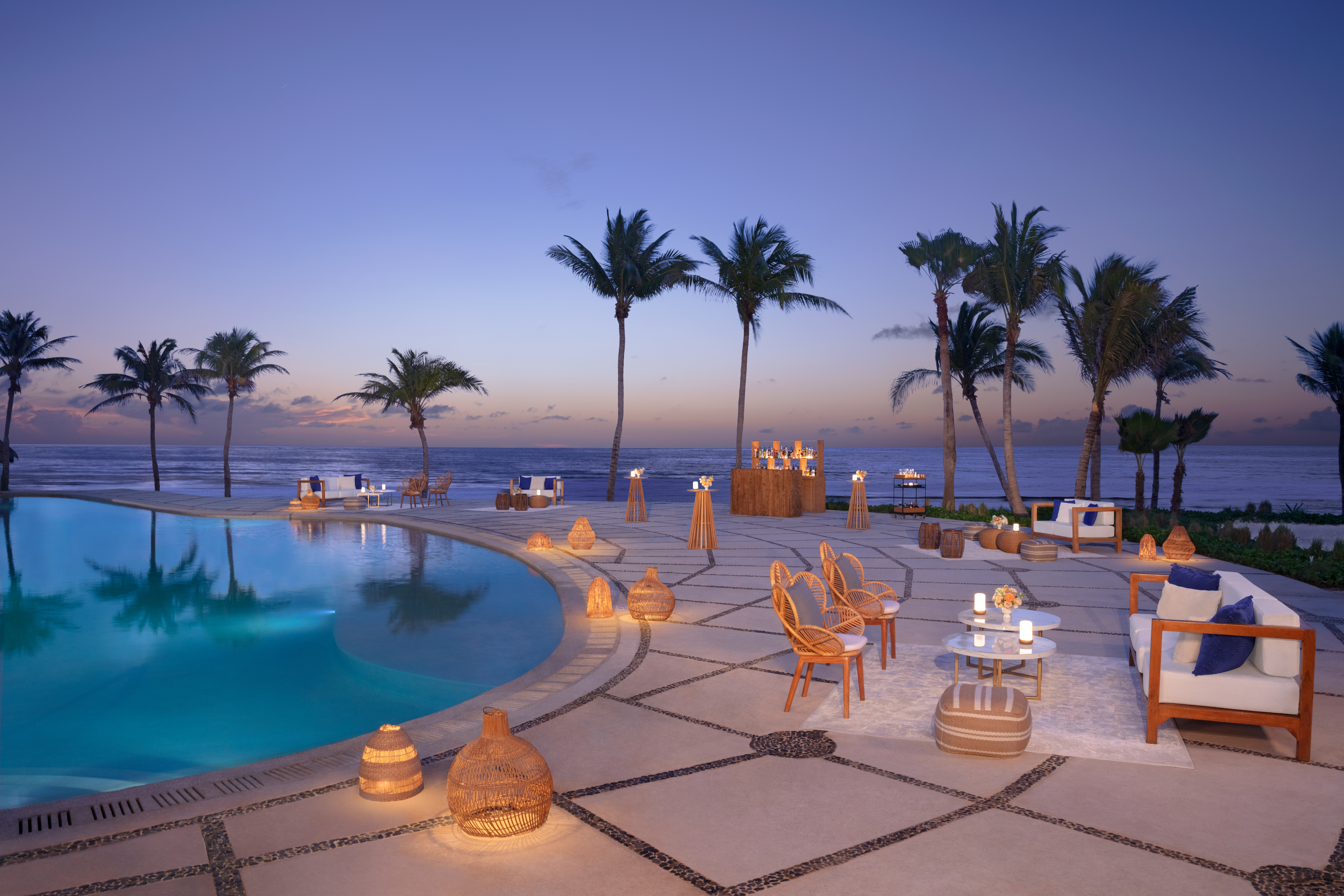 Event for MICE by the pool.